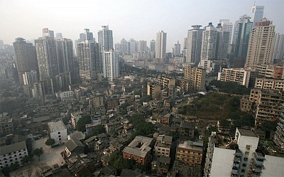 4. 壓抑房價  國五條假熱