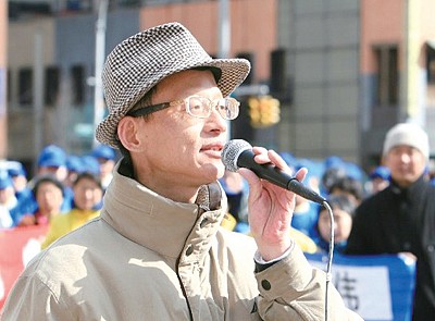 原中華海外聯誼會理事：《九評》使我從親共變拒共