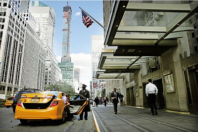 >中國經濟觀察 樓市危機迫使大陸企業投資海外