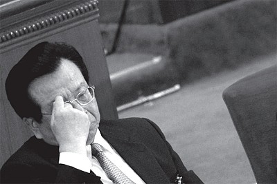 曾慶紅祕書兩會罕將「三個代表」對陣「四個全面」