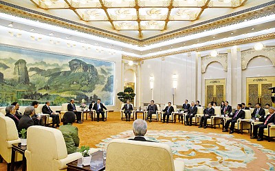亞投行背後的中美角力
