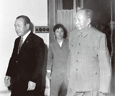 毛澤東周恩來感謝日本侵華 放棄巨額賠償內幕