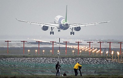 >C919首飛 部件多來自歐美企業