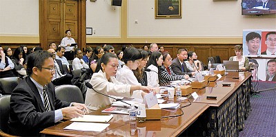 四華人妻子現身國會和白宮 美國關注中國人權