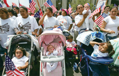 美國多城市示威促非法移民合法化