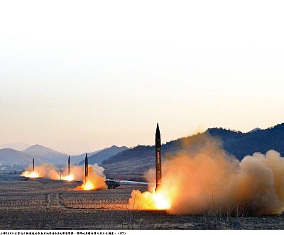 北韓連射4枚彈道導彈 美日韓強烈譴責